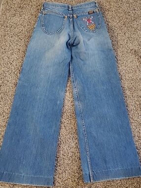 HASH JEANS VINTAGE. WOMENS JEANS. BUTTERFLY. FLARE  WIDE LEGS. 26W/ 32L